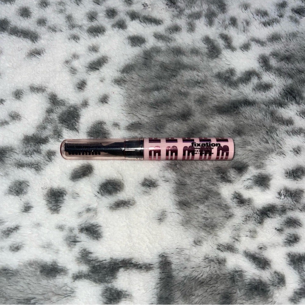 Beauty for certain brow gel